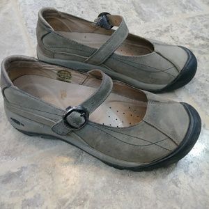 womens keen mary janes